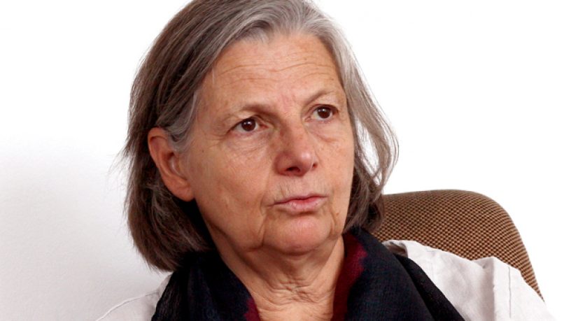 Du cynisme des industriels à l’inaction des pouvoirs publics, Annie Thébaud-Mony, directrice de recherches au CNRS, dresse un état des lieux sans concession de la santé au travail…