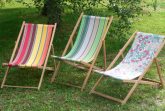 Transats dans un jardin