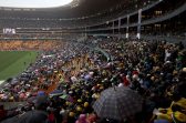 Stade sud-africain, rempli à l'occasion du discours d'Obama pour la cérémonie d'adieux à Nelson Mandela