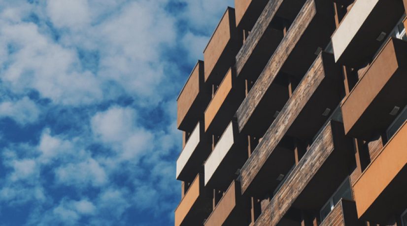 La construction bois, rapide et écologique, compte sur un effet champignon en région parisienne