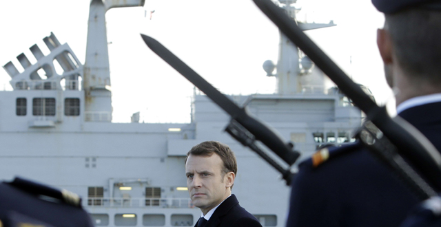 Programmation militaire, un tour de prestidigitation