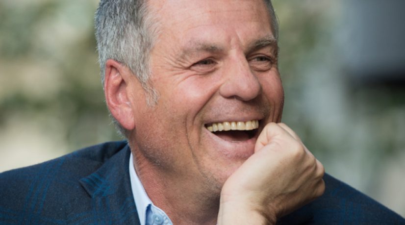 Bruno Gaccio, humoriste et producteur TV, défend l'idée d'un bonus universel pour rémedier aux problèmes de pouvoir d'achat et de précarité