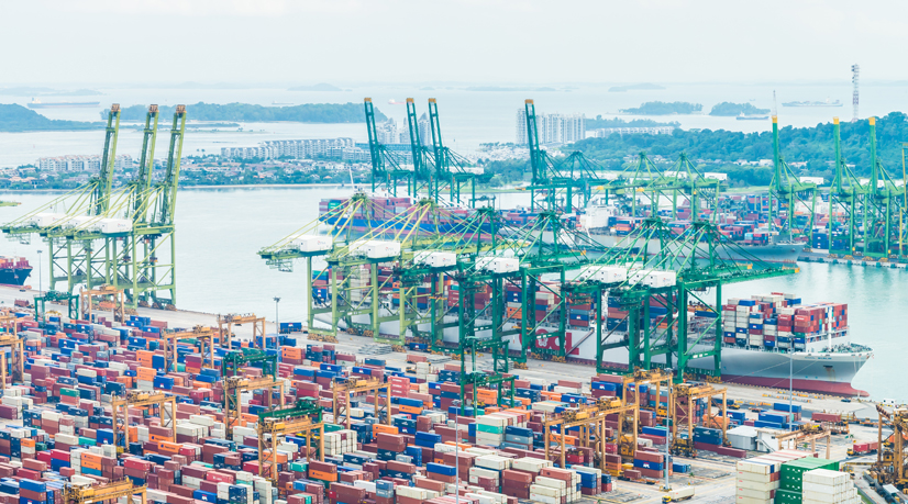 Les régulateurs du transport maritime veulent réduire les émissions des navires