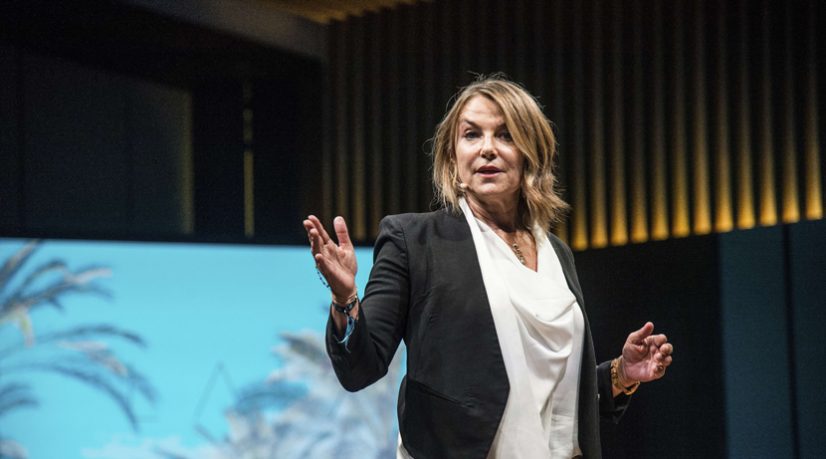 Esther Perel Les dynamiques à l'œuvre dans les relations sentimentales existent désormais dans le travail