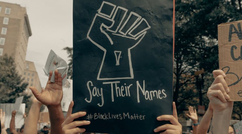 Un procès George Floyd sur la corde raide