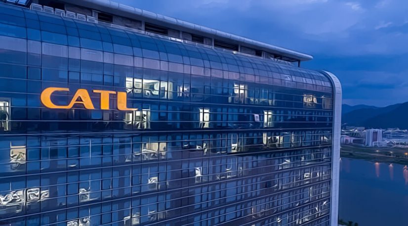 Le chinois CATL gagne discrètement la course aux batteries électriques