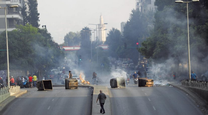 La démission du Premier ministre Saad Hariri plonge le pays, déjà exsangue, dans le doute et le chaos