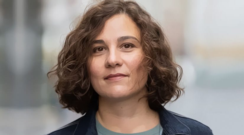 Entretien avec Sarah Proust : “Le bureau, un des derniers grands lieux qui matérialise le collectif”