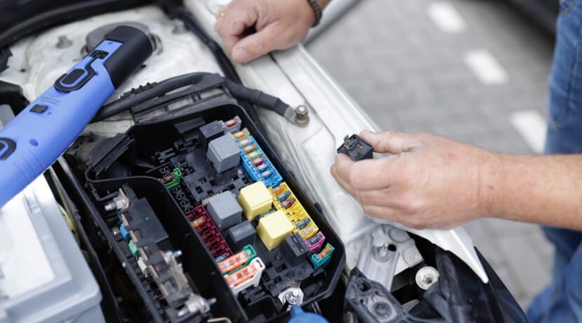 Les garagistes du futur pour véhicules électriques