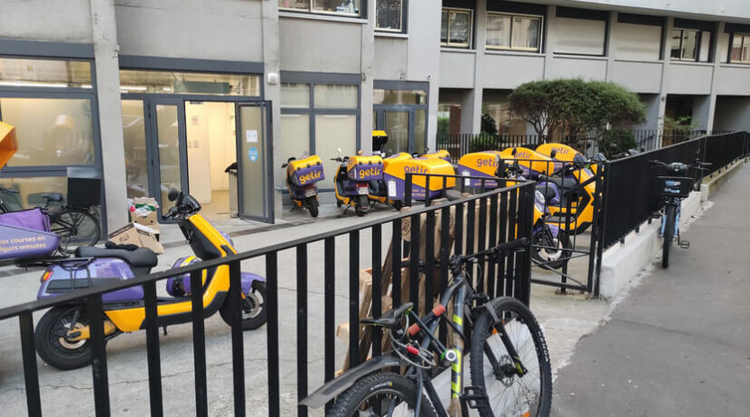 Face aux plaintes des riverains, la ville veut réguler les dark stores