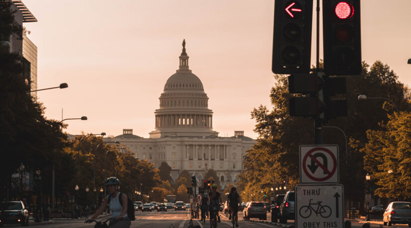 Midterms, deux campagnes parallèles