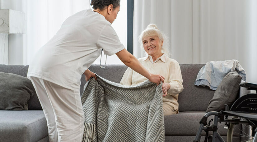 Le Val-de-Marne crée l’Ehpad à domicile