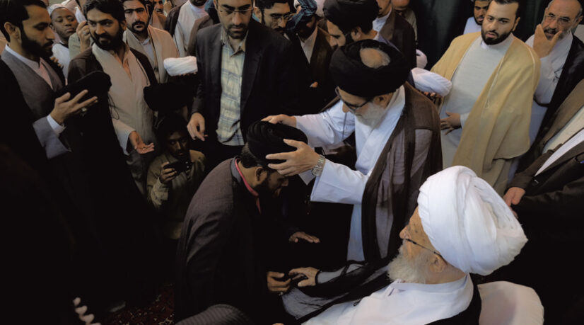 Les critiques du clergé chiite envers l’Etat iranien