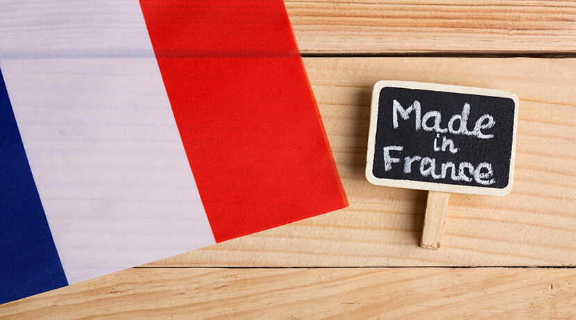 Vague tricolore dans la franchise