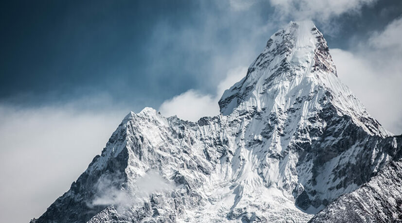 Une très politique conquête de l’Everest