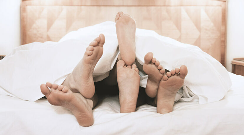 Vers une reconnaissance légale du polyamour