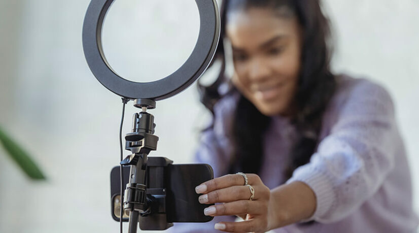 Influenceurs, les nouveaux ambassadeurs des ONG