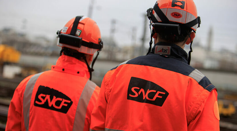 Les avantages sociaux bénéficiant à la SNCF représentent environ 10 % de la masse salariale brute, niveau rarement atteint dans le privé