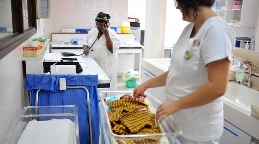 Saint-Germain-en-Laye se bat pour garder la maternité de la clinique