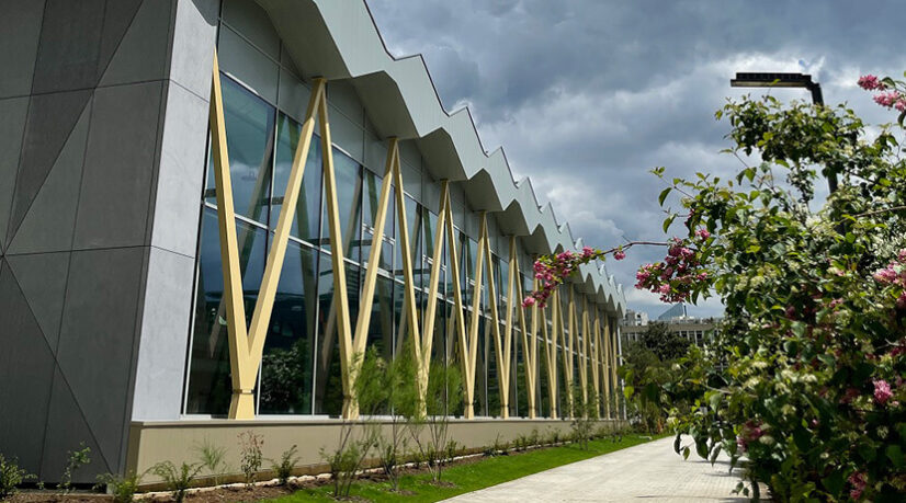 Le centre sportif de l’université Paris Nanterre fait peau neuve pour 22 millions d’euros