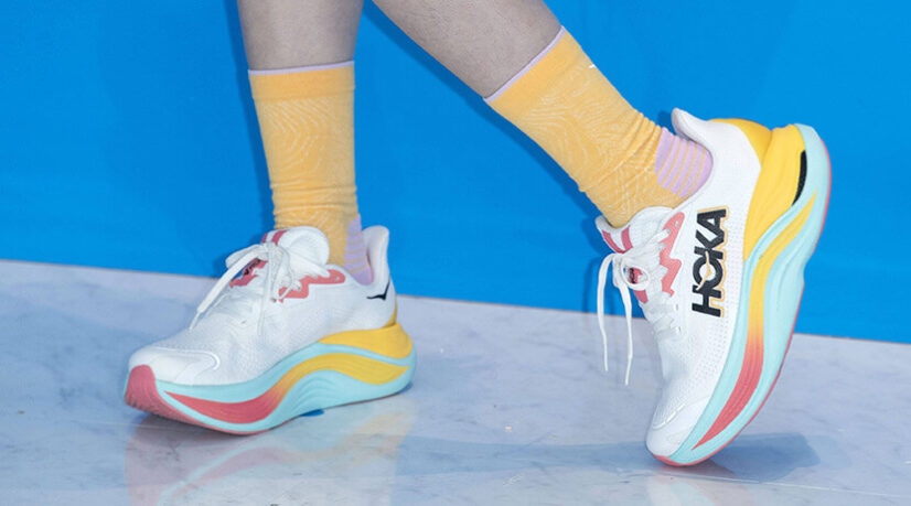 Nike et Adidas perdent pied sur les baskets