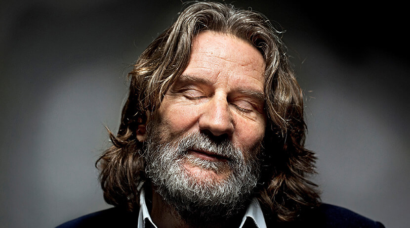 Frédéric Beigbeder : “Certaines méthodes des chasseurs de tête sont assez proches de celles de l’agent secret”