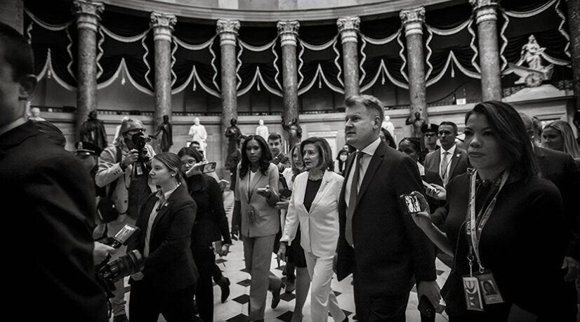 Collaborateurs parlementaires, dans l’ombre du pouvoir à Paris et Washington