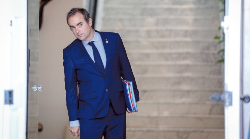 Non au collapsus de la Ve République