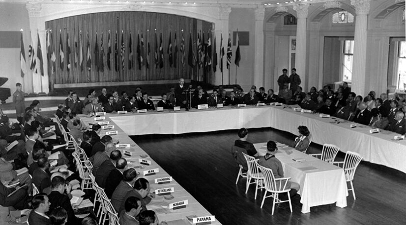 Ce jour-là, à Kingston (Jamaïque), est mis un point final aux accords de Bretton Woods de 1944